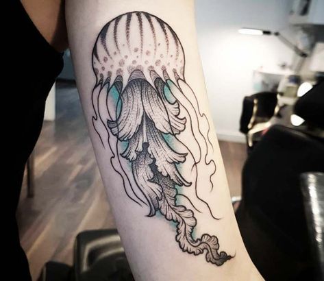 Detail Box Jellyfish Tattoo Nomer 30