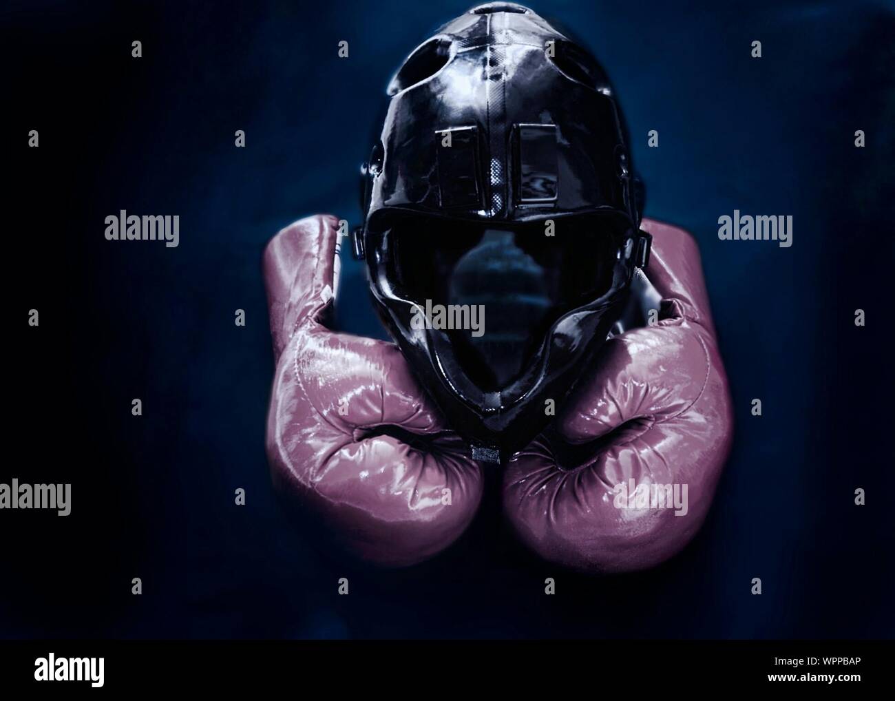 Detail Boxing Gloves And Helmet Nomer 54