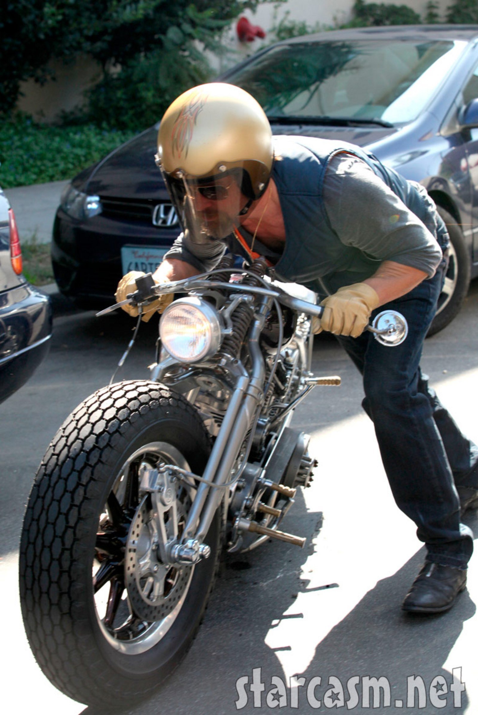 Detail Brad Pitt Bmw Motorcycle Nomer 46