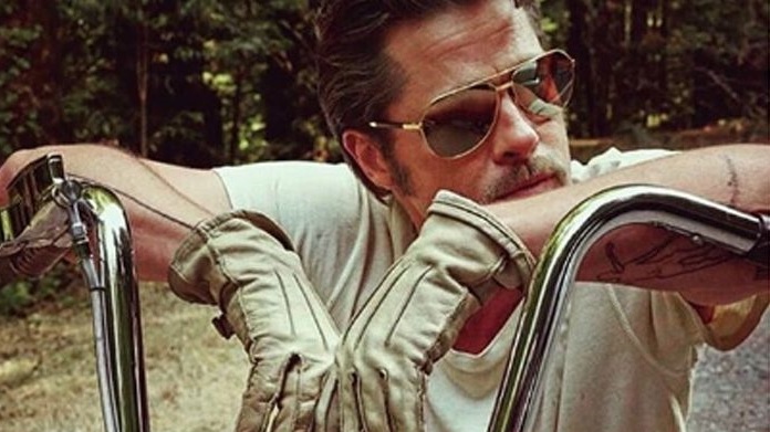 Detail Brad Pitt Harley Davidson Nomer 25