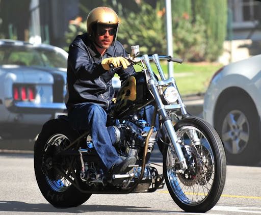 Detail Brad Pitt Harley Davidson Nomer 32
