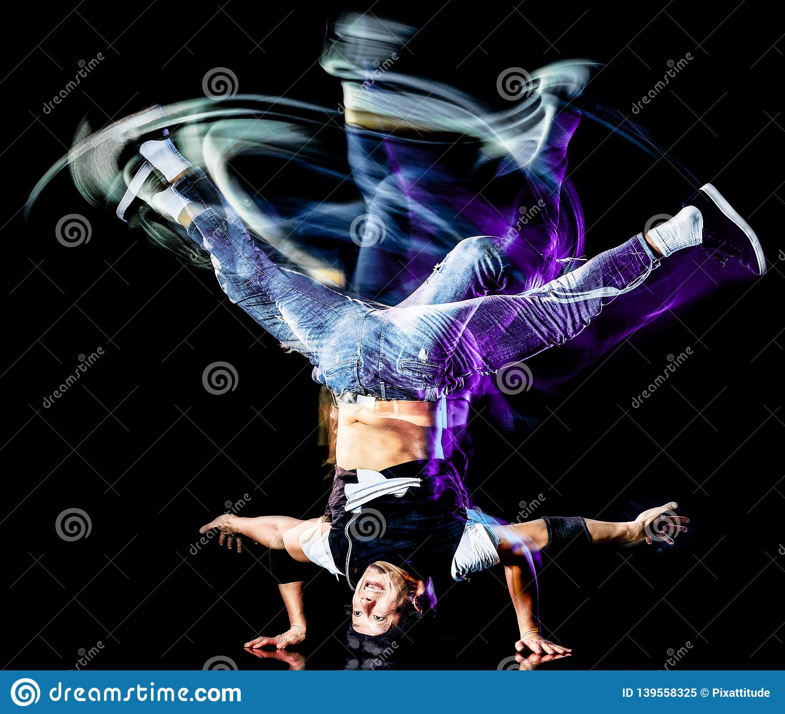 Detail Break Dance Background Nomer 30