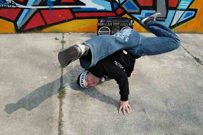 Detail Break Dance Photos Nomer 41