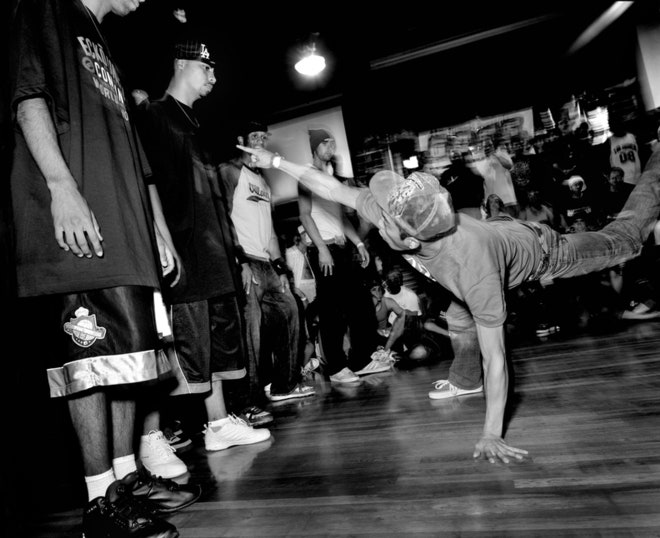 Detail Breakdance Clothes Nomer 52