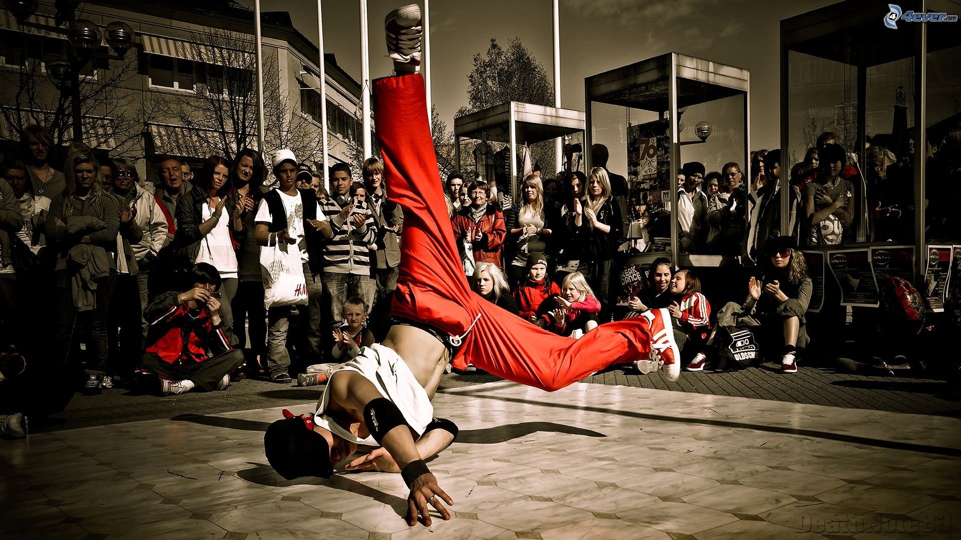 Detail Breakdance Wallpaper Nomer 24