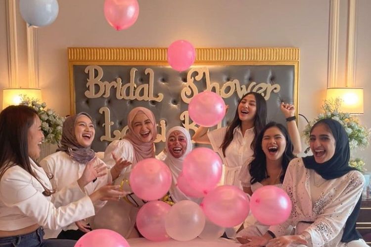 Detail Bridal Shower Di Rumah Nomer 36