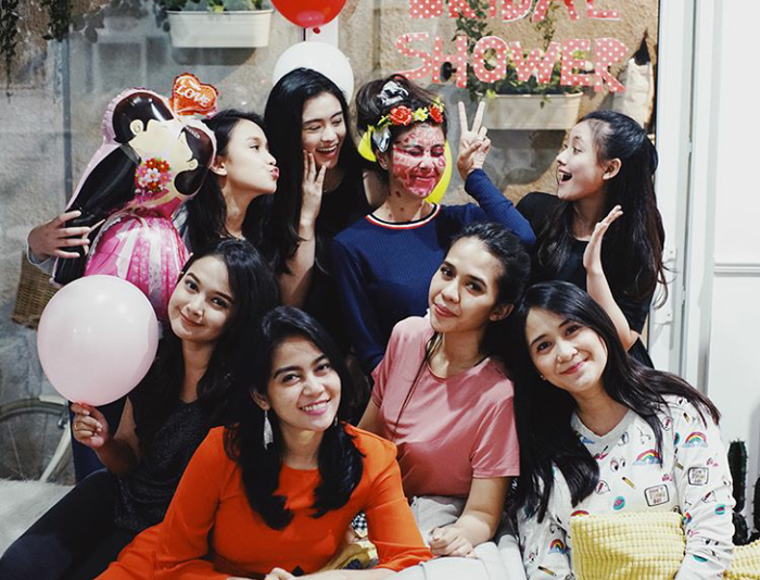 Detail Bridal Shower Sederhana Di Rumah Nomer 21