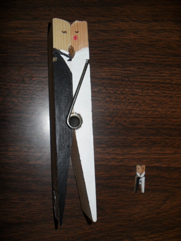 Detail Bride And Groom Clothespin Nomer 28