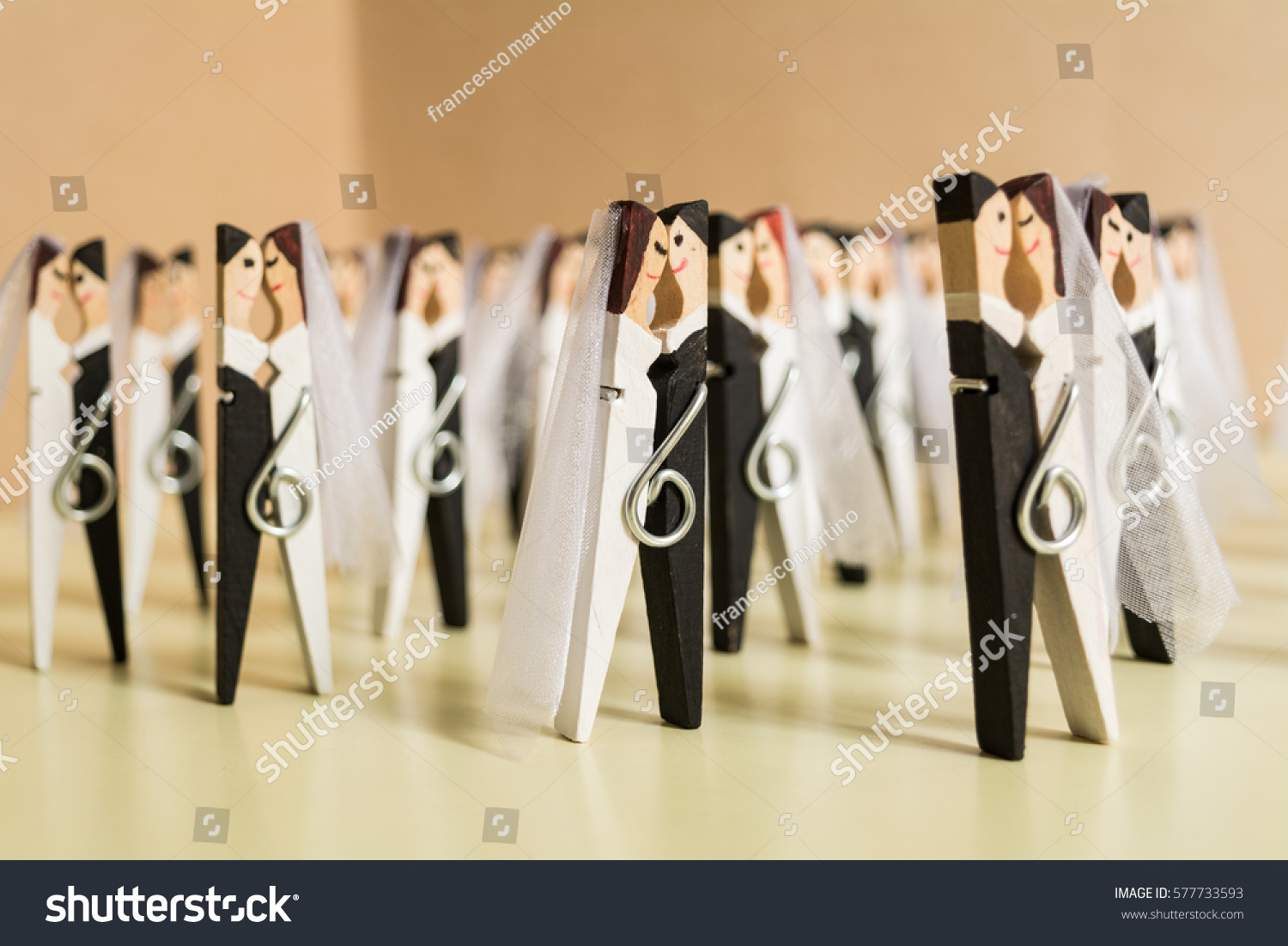 Detail Bride And Groom Clothespin Nomer 56