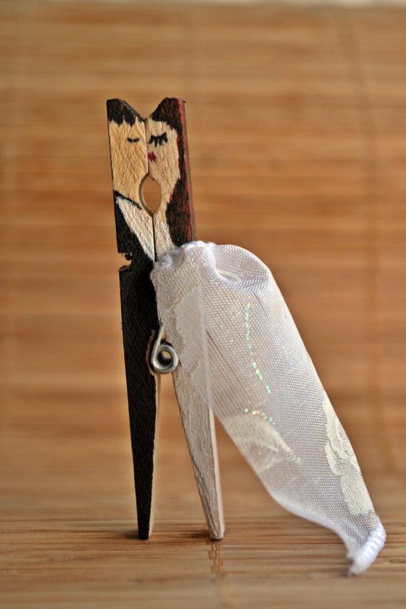 Detail Bride And Groom Clothespins Nomer 7