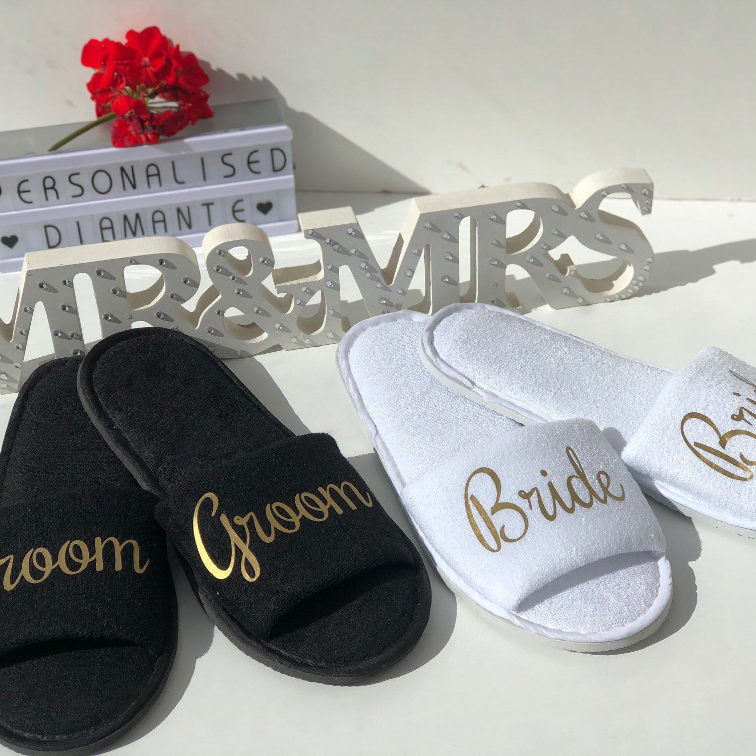 Detail Bride And Groom Flip Flops Set Nomer 32