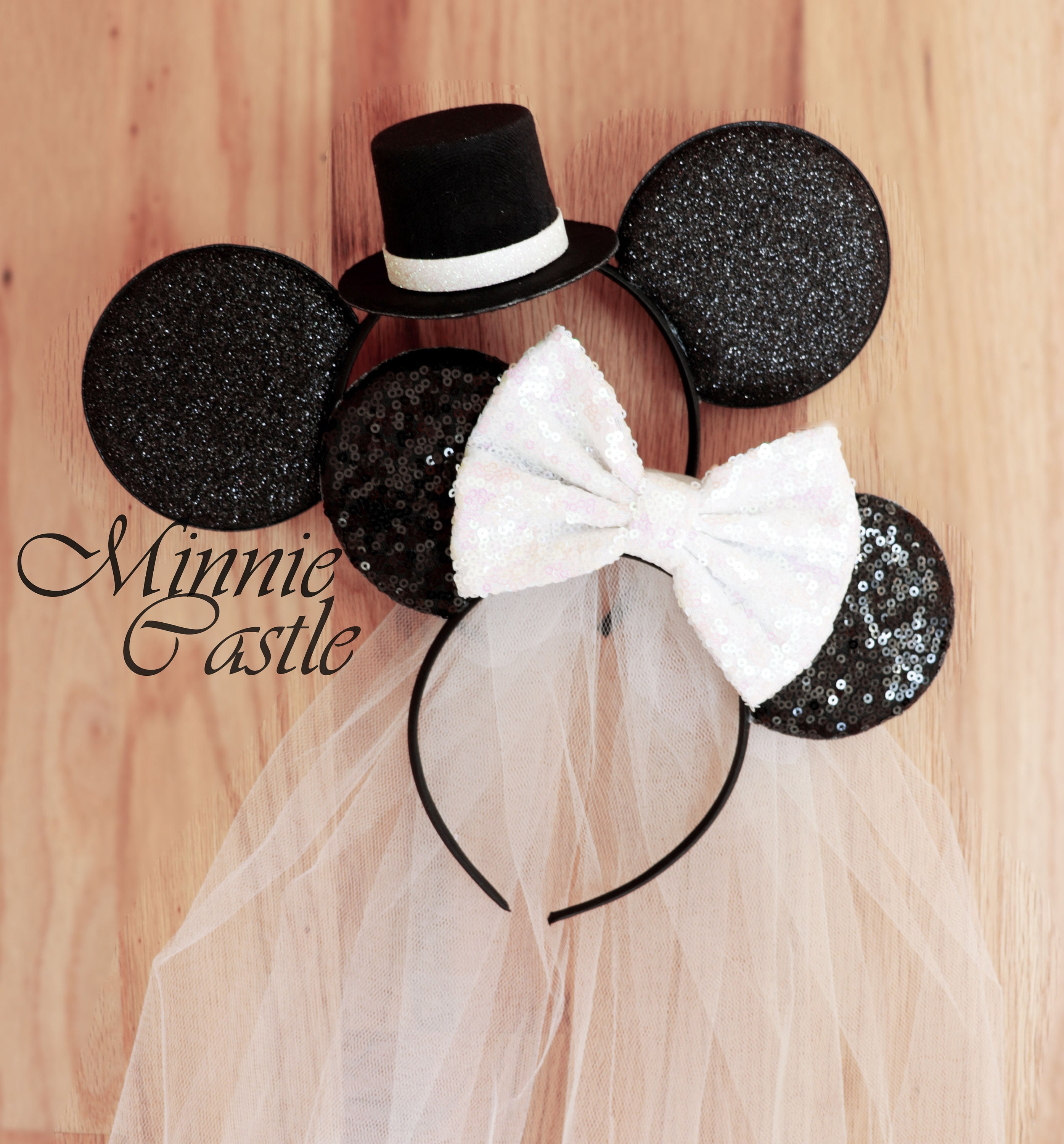 Detail Bride And Groom Mickey Mouse Ears Nomer 3