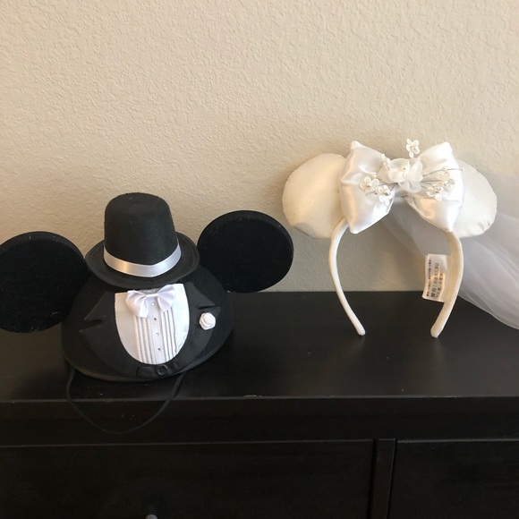 Detail Bride And Groom Mickey Mouse Ears Nomer 22