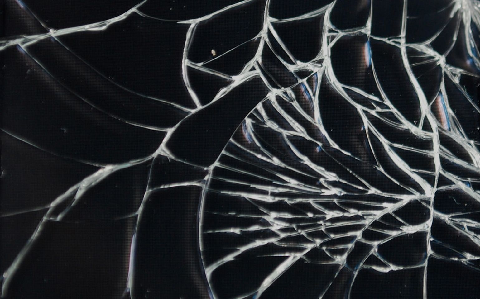 Detail Broken Window Pic Nomer 38