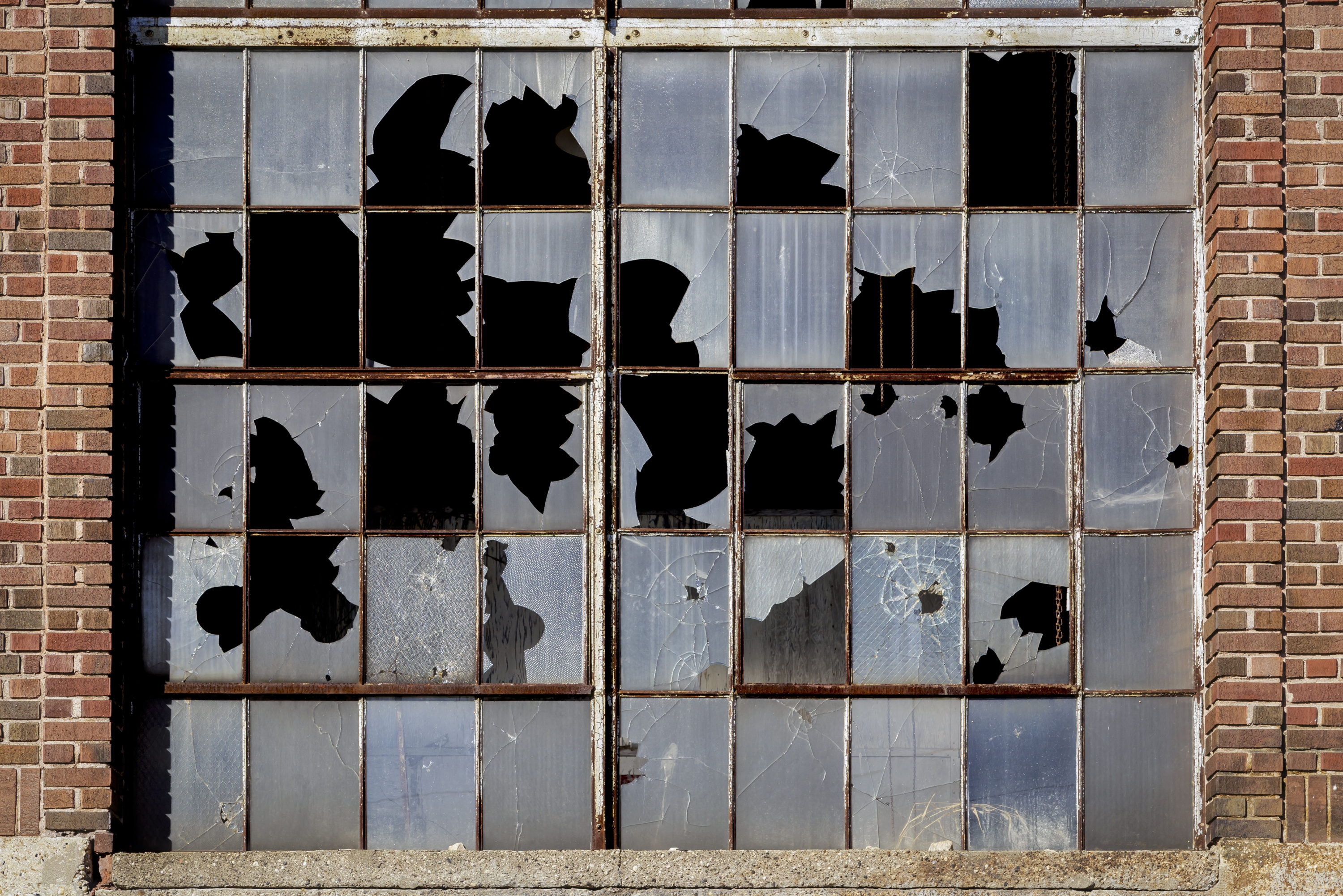 Detail Broken Window Pic Nomer 46