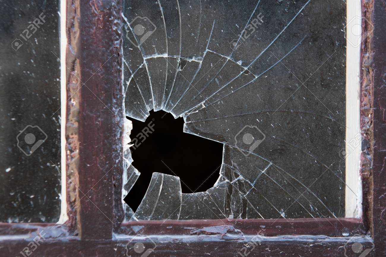 Detail Broken Window Pic Nomer 7