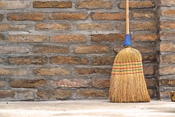 Detail Broom Images Free Nomer 16