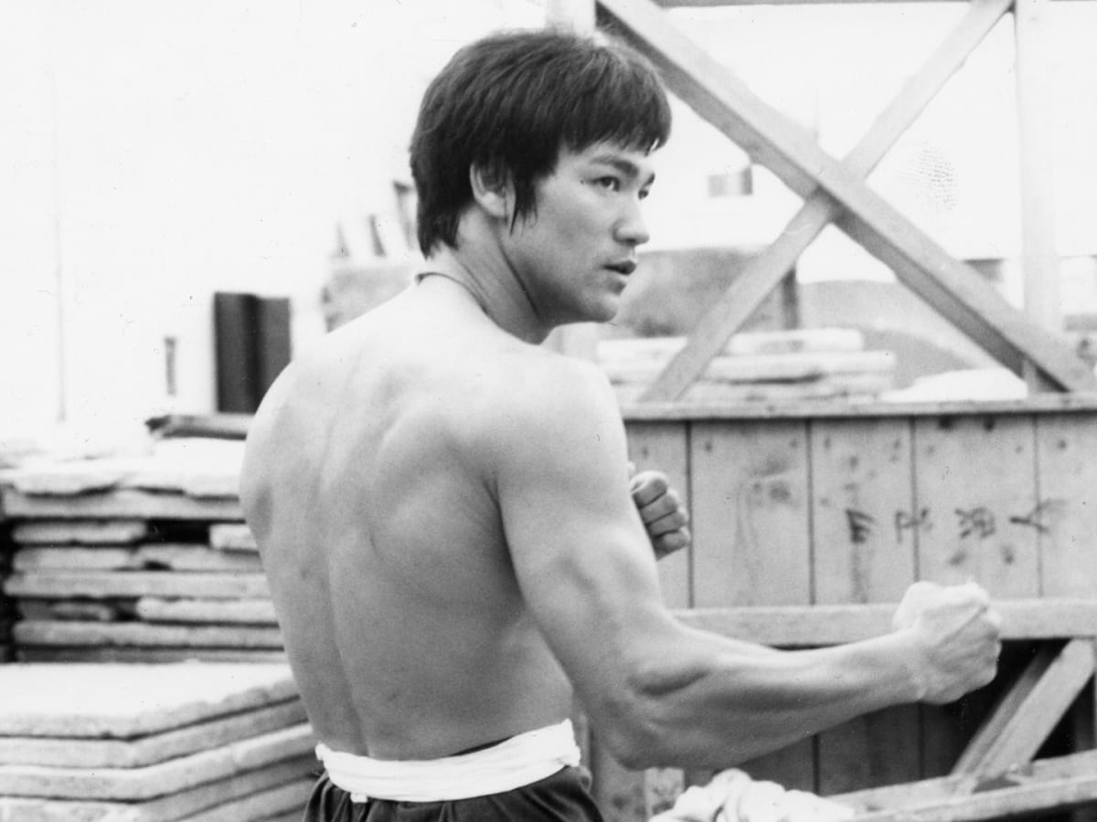 Detail Bruce Lee Pic Nomer 12