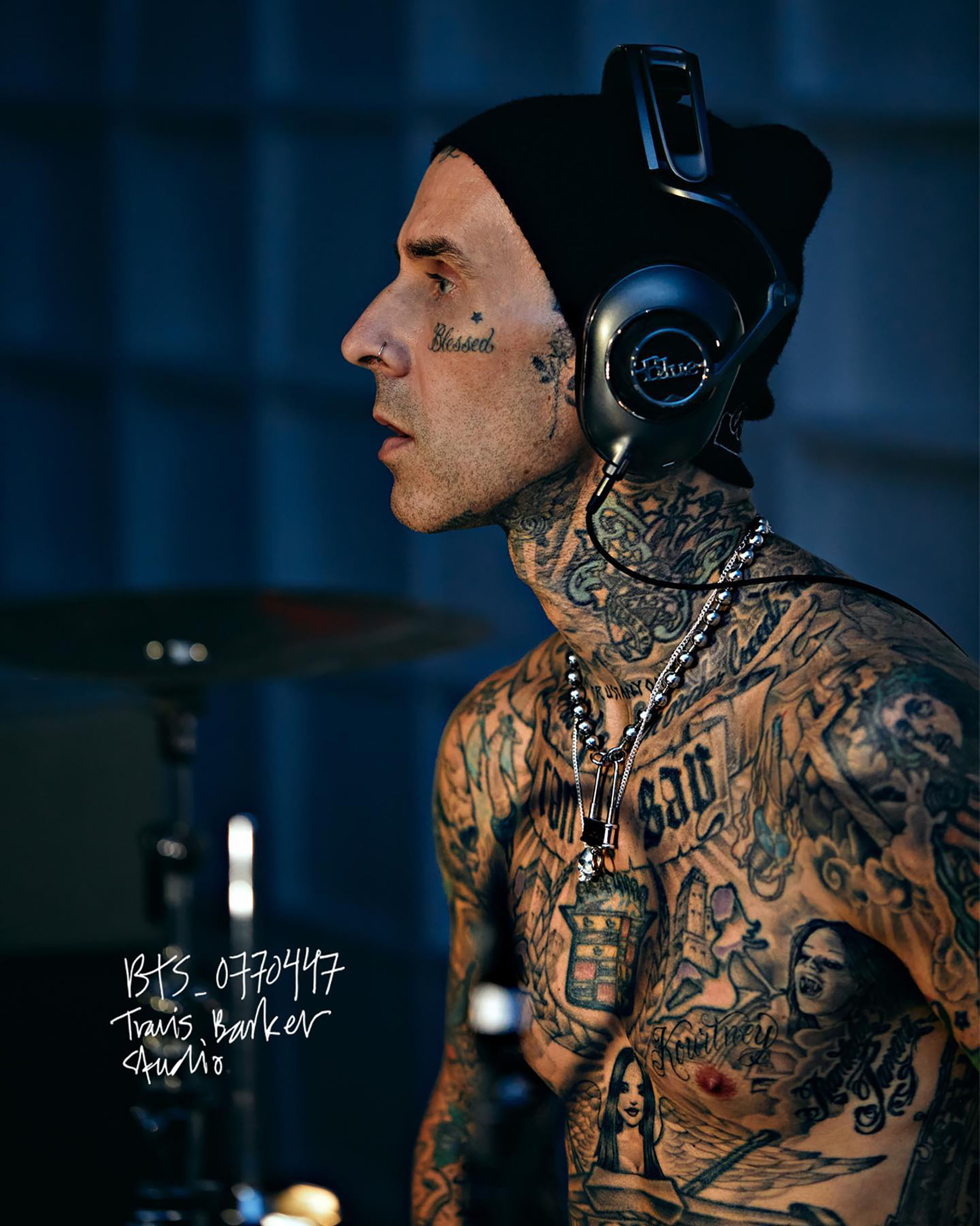 Detail Foto Travis Barker Nomer 33