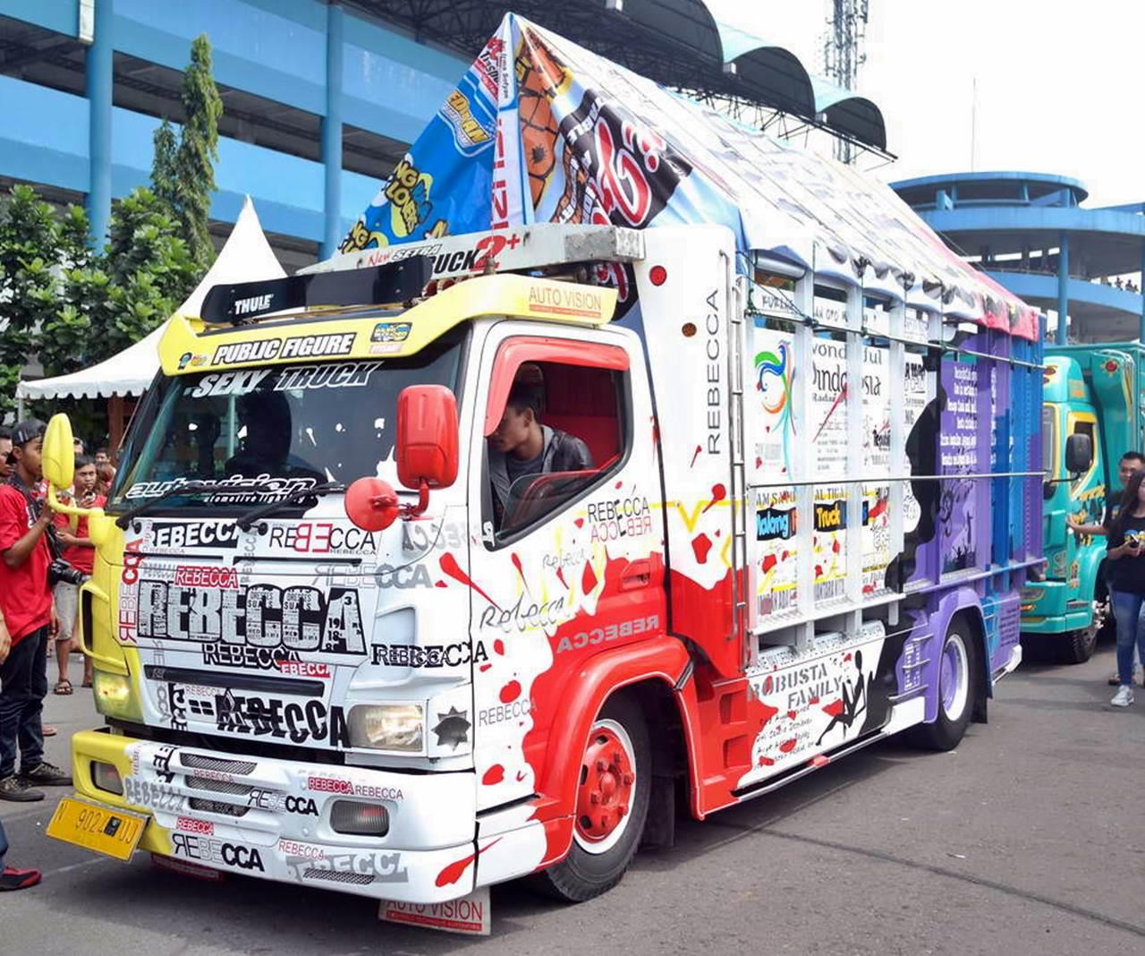 Detail Foto Truk Keren Nomer 11