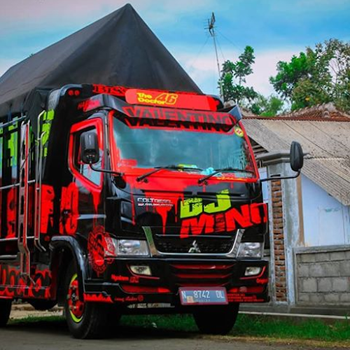 Detail Foto Truk Keren Nomer 43