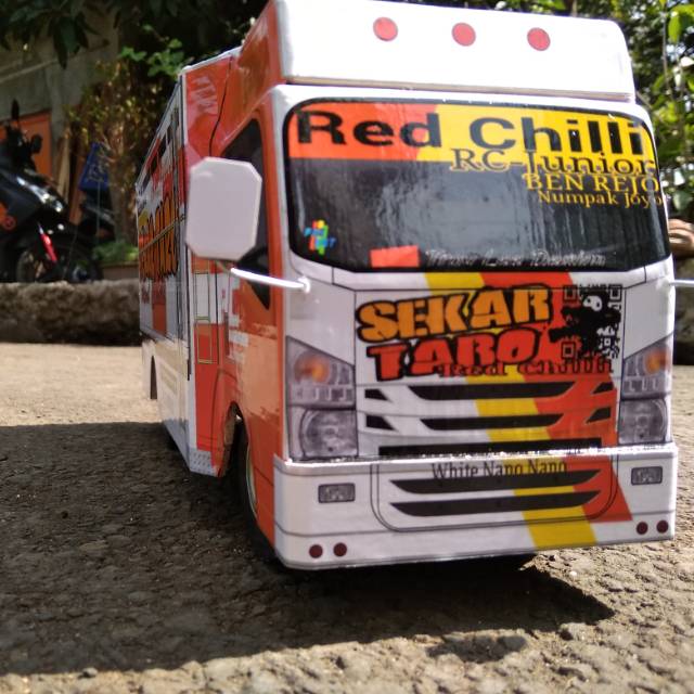 Detail Foto Truk Sekar Taro Nomer 3