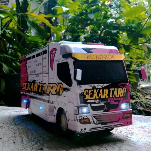 Detail Foto Truk Sekar Taro Nomer 25