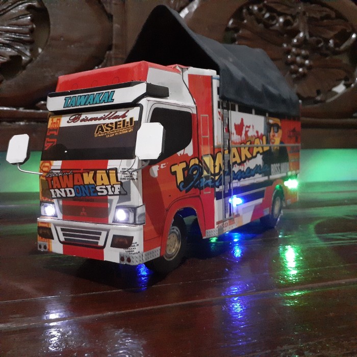 Detail Foto Truk Tawakal Indonesia Nomer 49