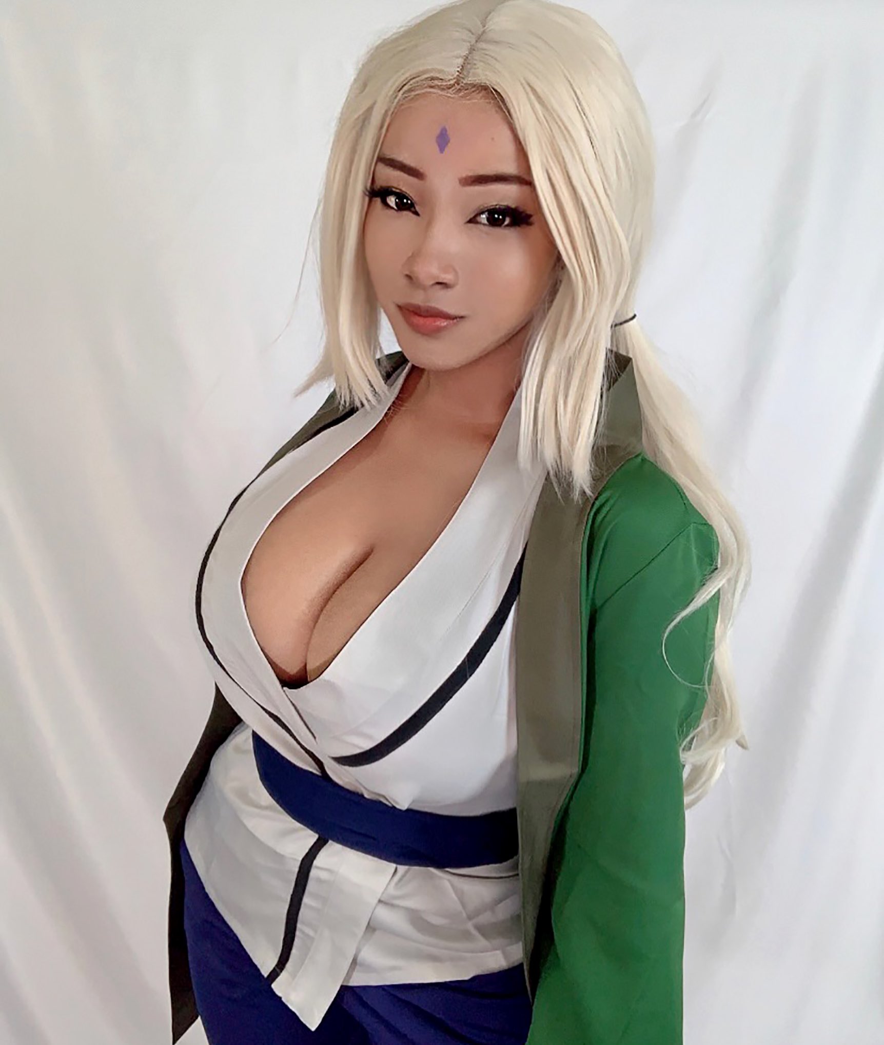 Detail Foto Tsunade Asli Nomer 12