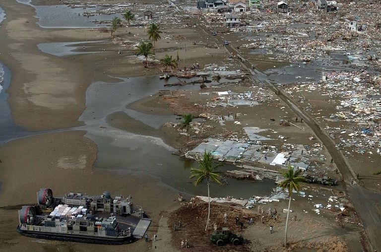 Detail Foto Tsunami Aceh Nomer 44