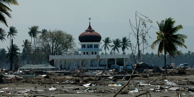 Detail Foto Tsunami Aceh Nomer 52