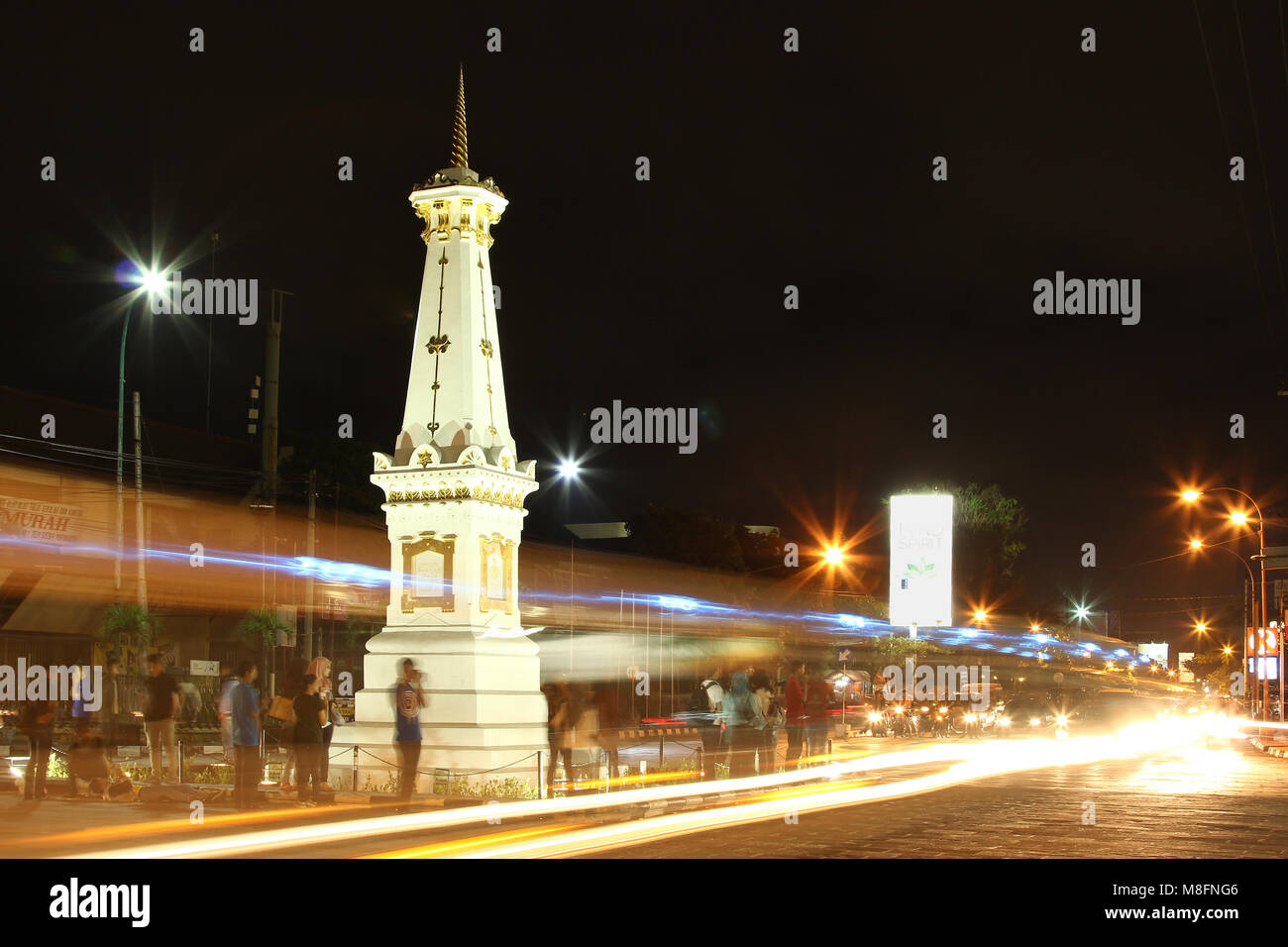 Detail Foto Tugu Jogja Nomer 22