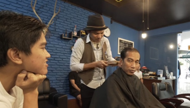 Detail Foto Tukang Cukur Rambut Nomer 11