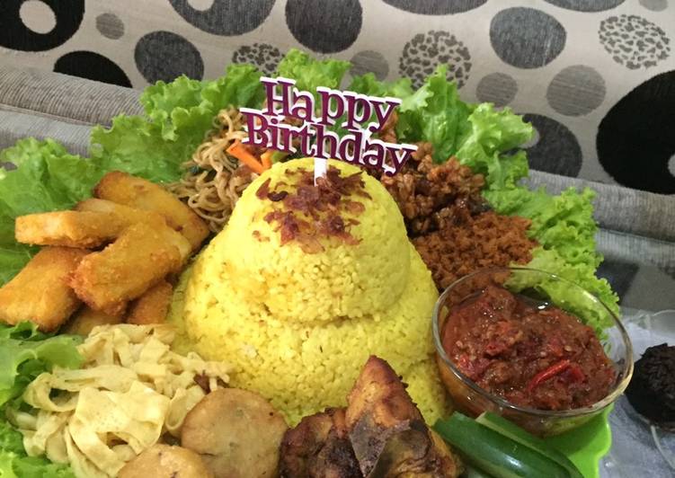 Detail Foto Tumpeng Ultah Nomer 33