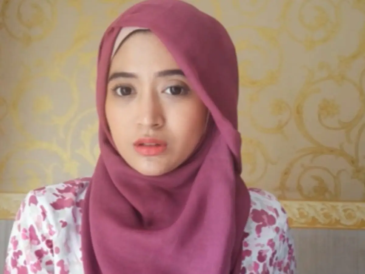 Detail Foto Tutorial Hijab Paris Nomer 36