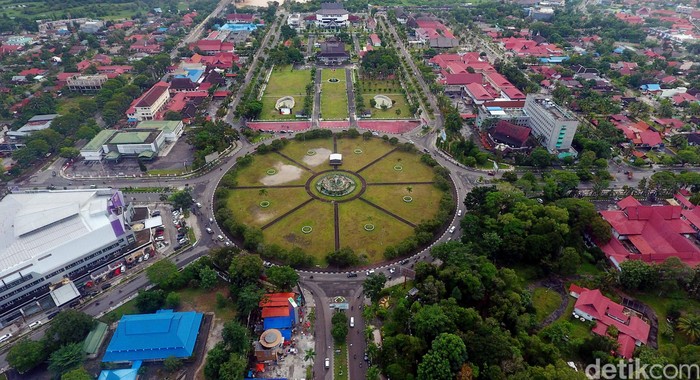 Detail Foto Udara Kota Nomer 14