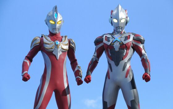 Detail Foto Ultraman Max Nomer 17