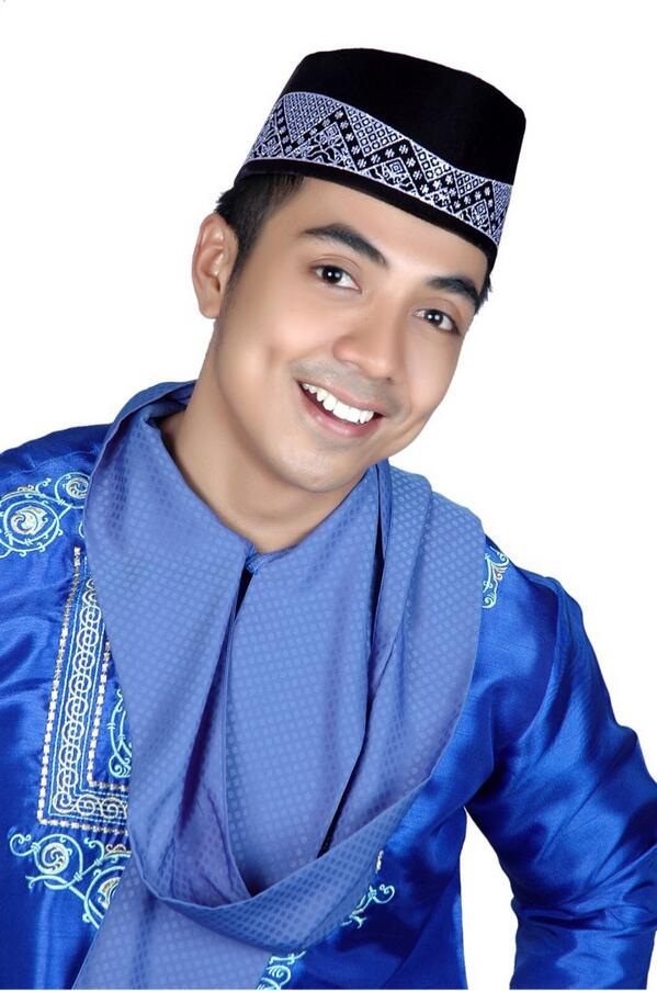 Detail Foto Ustad Ganteng Nomer 20