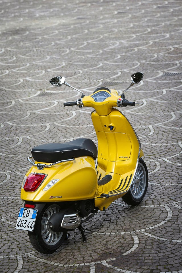 Detail Foto Vespa Keren Wallpaper Nomer 49