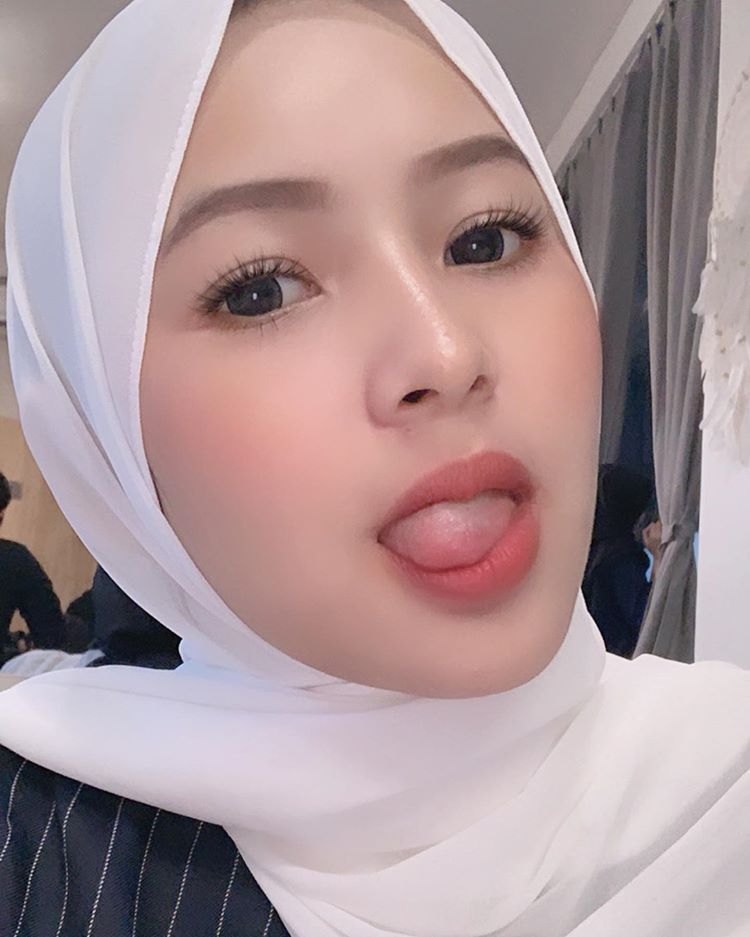 Detail Foto Wajah Cantik Berjilbab Nomer 20