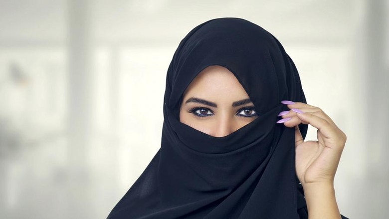 Detail Foto Wanita Arab Muslimah Nomer 3