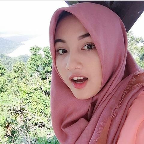 Detail Foto Wanita Berhijab Paling Cantik Nomer 44