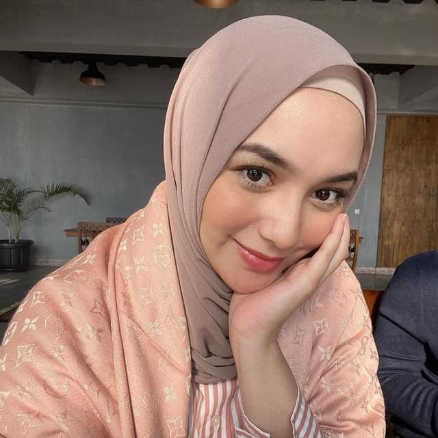 Detail Foto Wanita Berhijab Paling Cantik Di Dunia Nomer 29