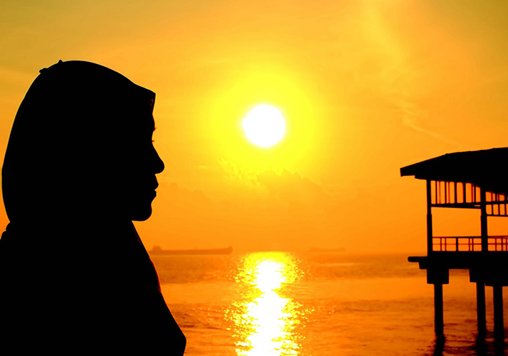 Detail Foto Wanita Berhijab Sunset Nomer 53