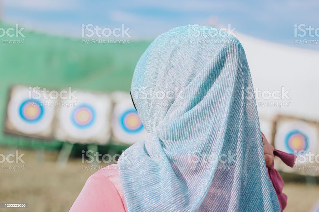 Download Foto Wanita Dari Belakang Berhijab Nomer 45