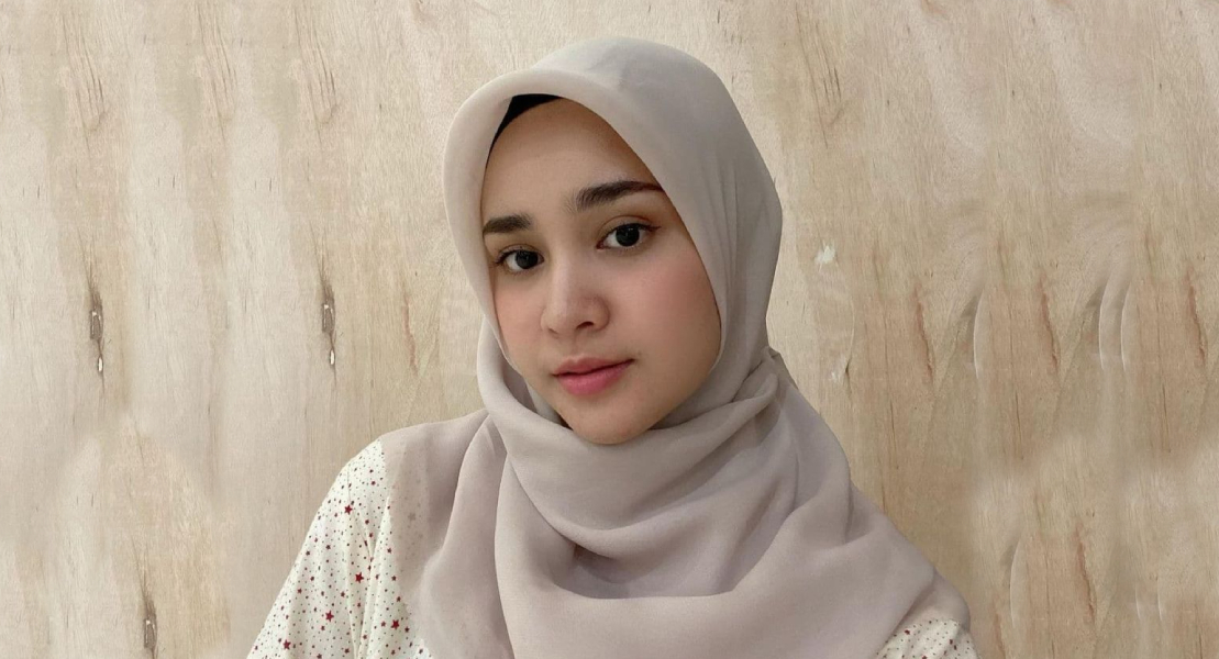 Detail Foto Wanita Hijab Nomer 29