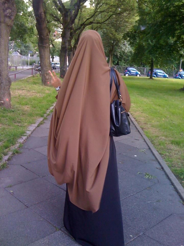 Detail Foto Wanita Hijab Syar I Nomer 7