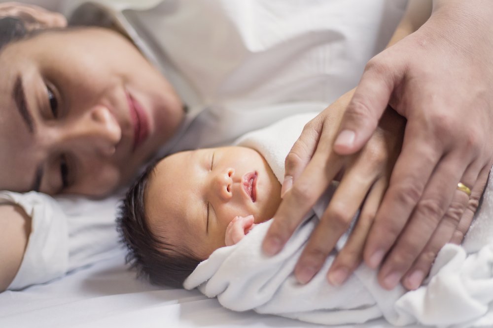 Detail Foto Wanita Melahirkan Bayi Nomer 40