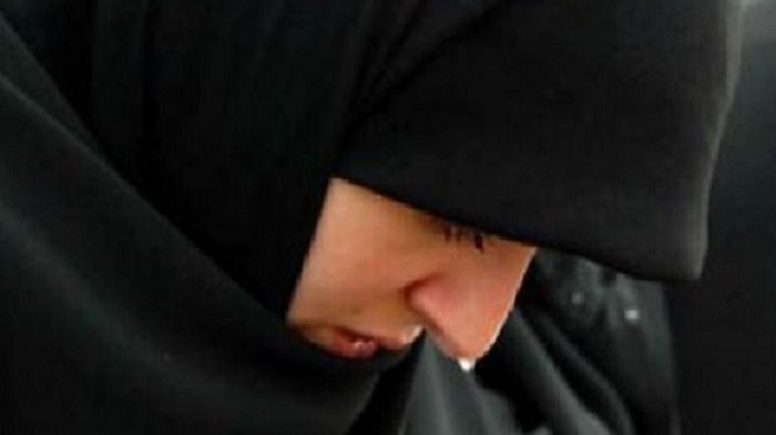 Detail Foto Wanita Muslimah Berdoa Nomer 38