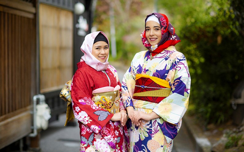 Detail Foto Wanita Muslimah Jepang Nomer 30